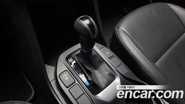 Hyundai Santa Fe (DM) Diesel(e-VGT) 2.0 2WD Premium 2013 — фото 9
