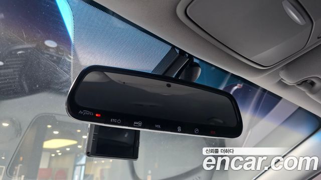 Hyundai Santa Fe (DM) Diesel(e-VGT) 2.0 2WD Premium 2013 — фото 18