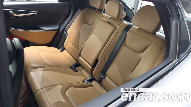 Kia EV6 Long Range Earth 2022 — фото 35