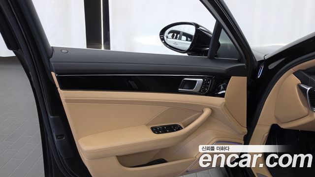 Porsche Panamera (971) 3.0 AWD 2018 — фото 24