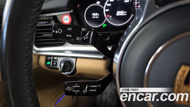 Porsche Panamera (971) 3.0 AWD 2018 — фото 27
