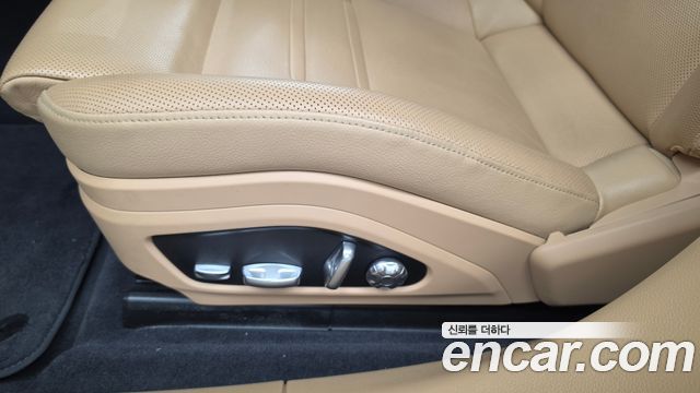 Porsche Panamera (971) 3.0 AWD 2018 — фото 30