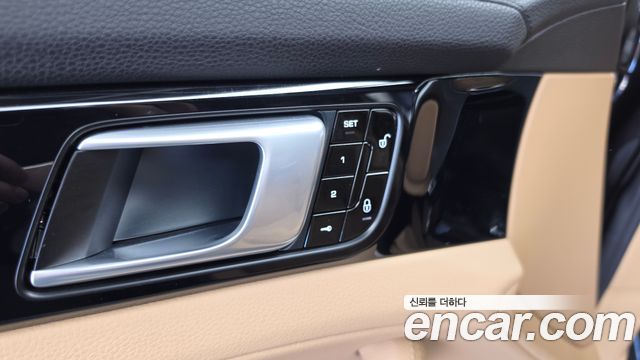 Porsche Panamera (971) 3.0 AWD 2018 — фото 32