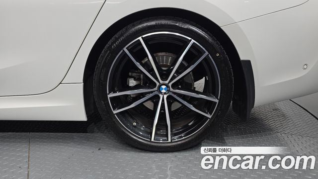 BMW 3 Series (G20) 320d Touring M Sport 2021 — фото 21