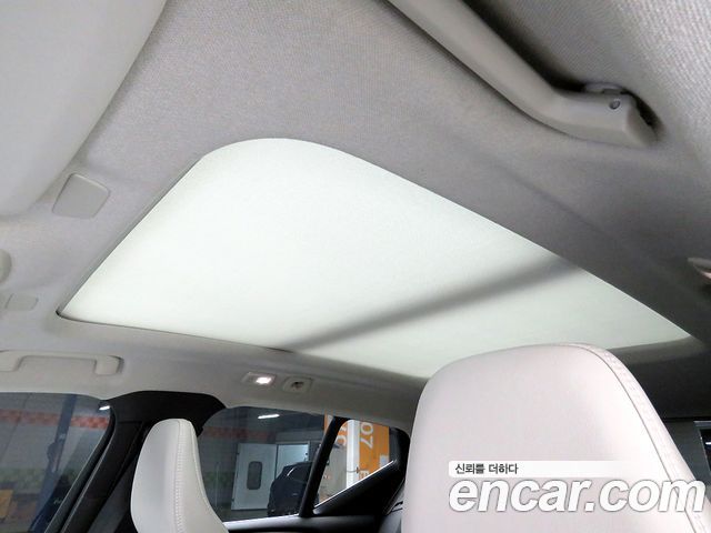 Volvo XC40 B4 Ultimate Bright 2025 — фото 21