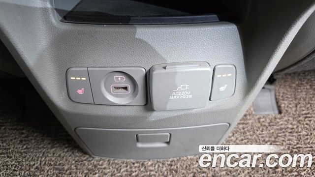 Kia Carnival 9-seater Prestige 2016 — фото 19