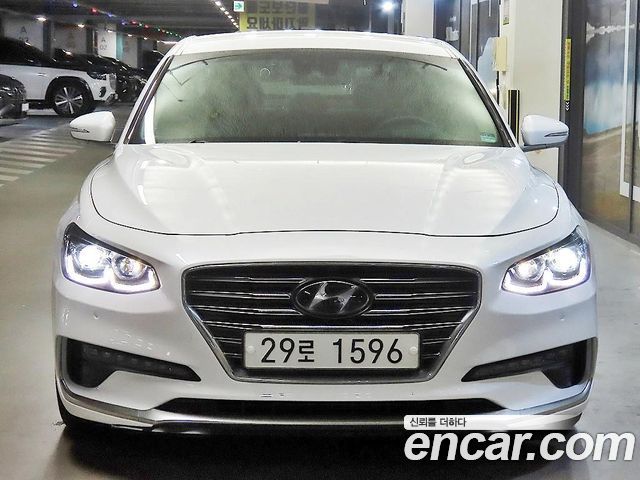 Hyundai Grandeur Hybrid (IG) Exclusive Special 2018 — фото 3