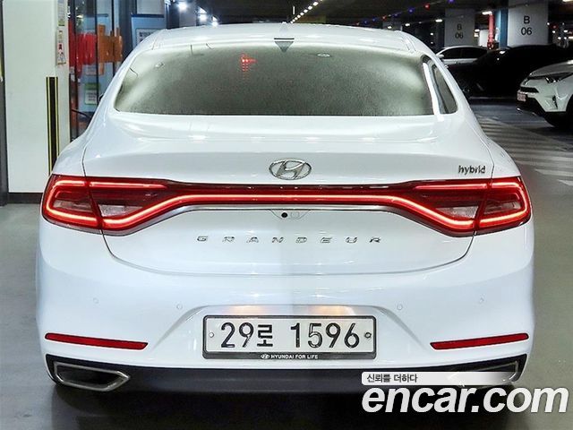 Hyundai Grandeur Hybrid (IG) Exclusive Special 2018 — фото 4