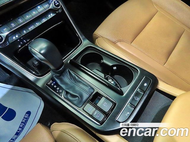 Hyundai Grandeur Hybrid (IG) Exclusive Special 2018 — фото 9