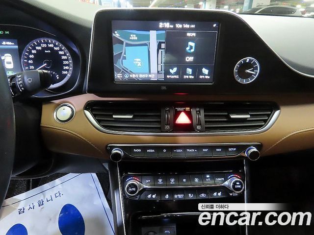 Hyundai Grandeur Hybrid (IG) Exclusive Special 2018 — фото 17