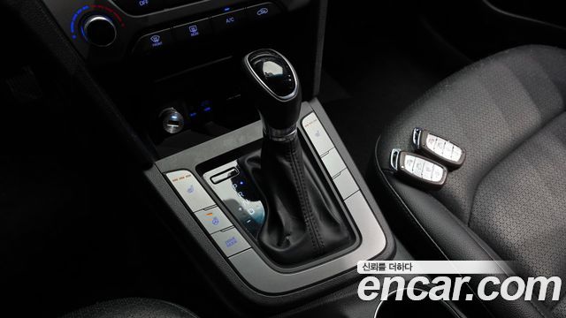 Hyundai Avante (AD) 1.6 GDI Smart 2016 — фото 9