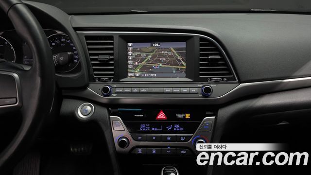 Hyundai Avante (AD) 1.6 GDI Smart 2016 — фото 14