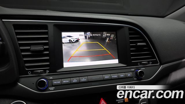 Hyundai Avante (AD) 1.6 GDI Smart 2016 — фото 15