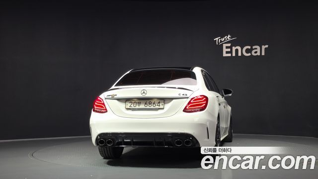 Mercedes-Benz C-Class (W205) C43 AMG 4MATIC 2017 — фото 4