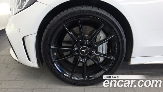 Mercedes-Benz C-Class (W205) C43 AMG 4MATIC 2017 — фото 5
