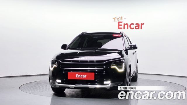 Kia Niro Signature 2023 — фото 3