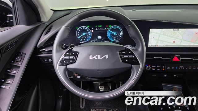 Kia Niro Signature 2023 — фото 13