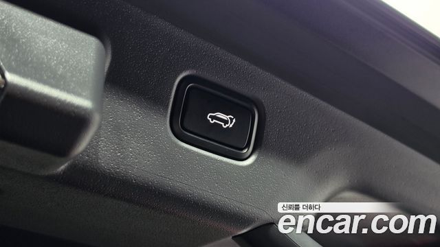 Kia Niro Signature 2023 — фото 27