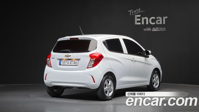 Chevrolet Spark LT 2022 — фото 2