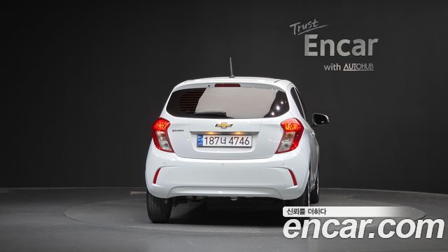 Chevrolet Spark LT 2022 — фото 4
