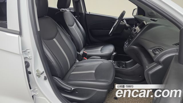 Chevrolet Spark LT 2022 — фото 11
