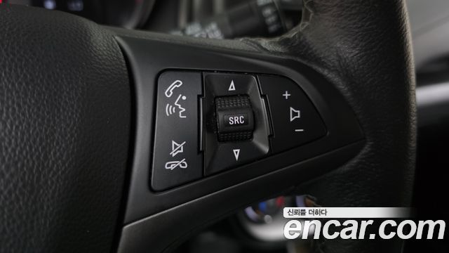 Chevrolet Spark LT 2022 — фото 13