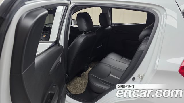 Chevrolet Spark LT 2022 — фото 26