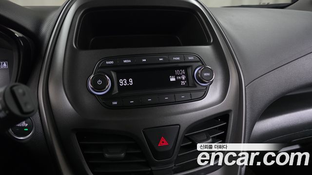 Chevrolet Spark LT 2022 — фото 27