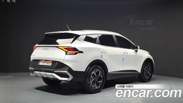 Kia Sportage (V) Gasoline 1.6 Turbo 2WD Prestige 2022 — фото 2