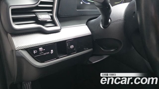 Kia Sportage (V) Gasoline 1.6 Turbo 2WD Prestige 2022 — фото 18