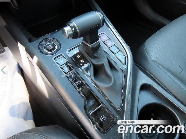 Kia Niro Prestige 2022 — фото 10