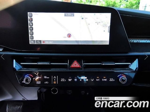 Kia Niro Prestige 2022 — фото 17
