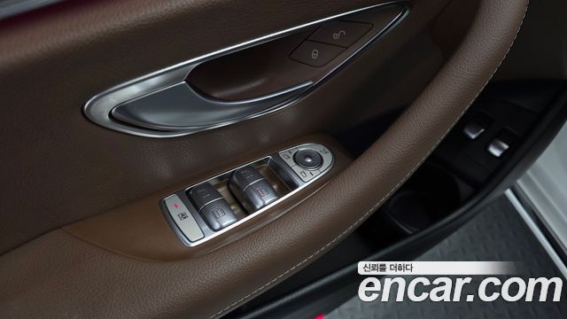 Mercedes-Benz E-Class (W213) E300e 4MATIC Exclusive 2021 — фото 27