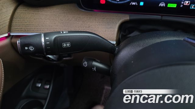 Mercedes-Benz E-Class (W213) E300e 4MATIC Exclusive 2021 — фото 32