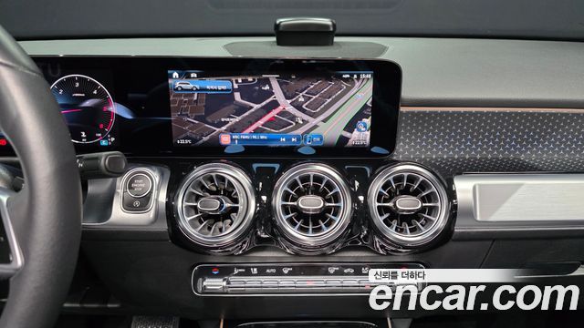 Mercedes-Benz GLB-Class (X247) GLB200 d 2024 — фото 17