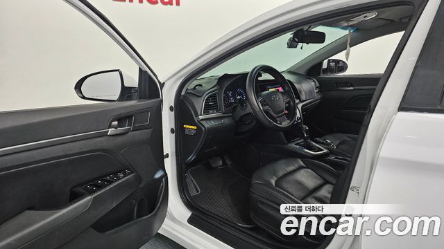 Hyundai Avante (AD) 1.6 GDI Style 2018 — фото 10