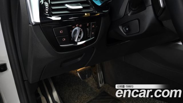 BMW 5 Series (G30) 520d xDrive M Sport Package Plus 2017 — фото 24