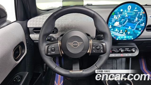 MINI Cooper S (IV) 5 Door Favoured 2025 — фото 13