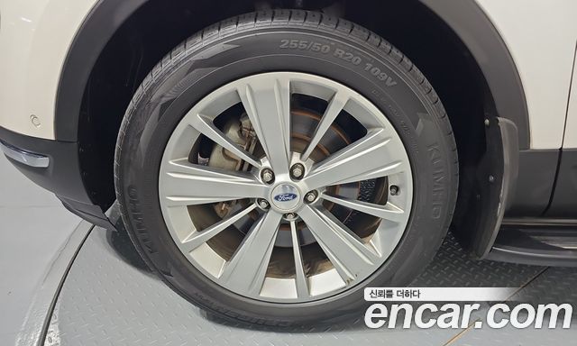 Ford Explorer 3.5 Limited 4WD 5th 2018 — фото 5