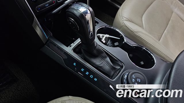 Ford Explorer 3.5 Limited 4WD 5th 2018 — фото 9