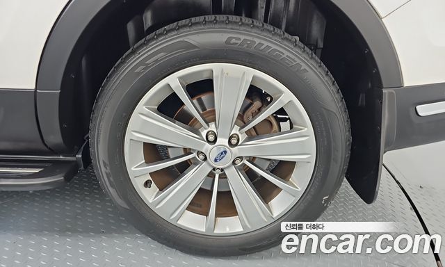 Ford Explorer 3.5 Limited 4WD 5th 2018 — фото 21