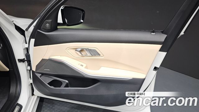 BMW 3 Series (G20) 320i M Sport 2024 — фото 24