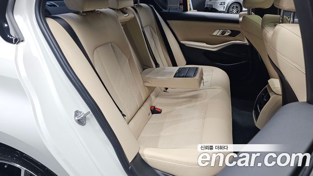 BMW 3 Series (G20) 320i M Sport 2024 — фото 31