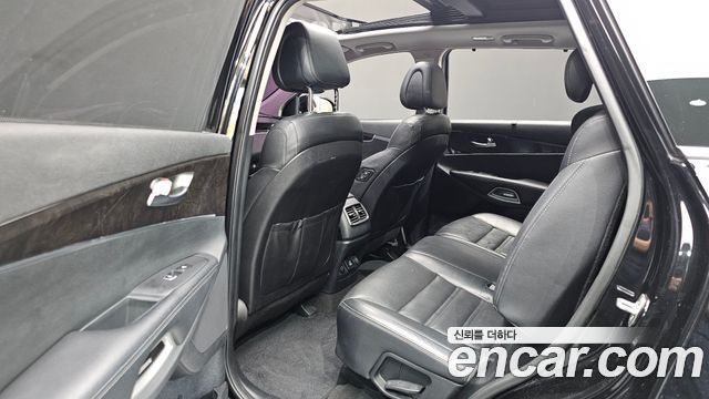Kia Sorento Diesel 2.0 4WD Noblesse Special 2016 — фото 12