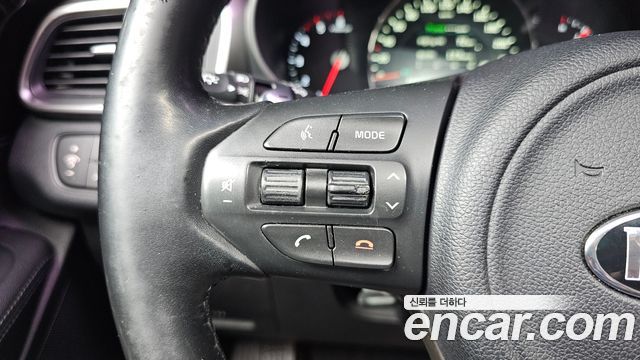 Kia Sorento Diesel 2.0 4WD Noblesse Special 2016 — фото 19
