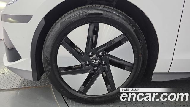 Hyundai Ioniq 6 Long Range Exclusive + 2025 — фото 5