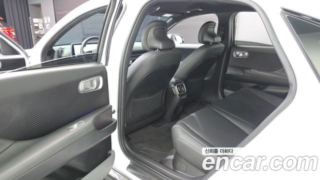 Hyundai Ioniq 6 Long Range Exclusive + 2025 — фото 11