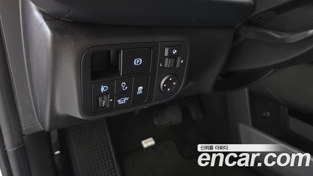 Hyundai Ioniq 6 Long Range Exclusive + 2025 — фото 13