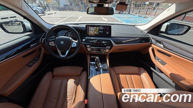 BMW 5 Series (G30) 520i Luxury 2023 — фото 7