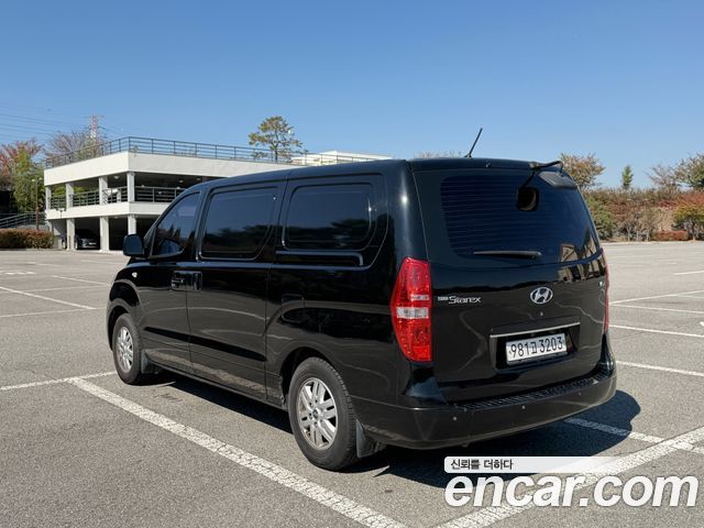 Hyundai Grand Starex 3-Seater VAN Smart 2017 — фото 5